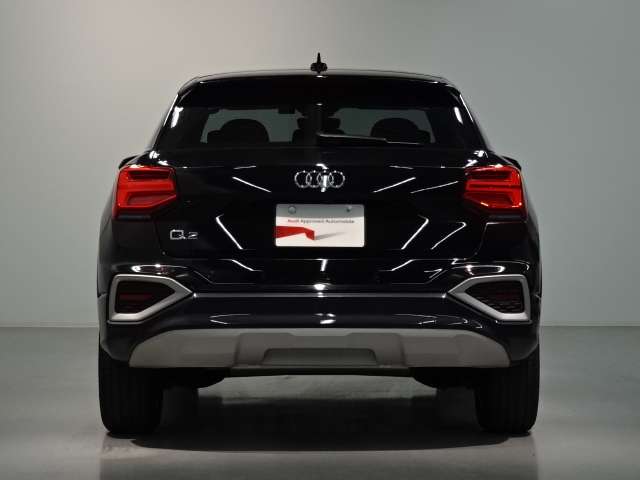 Audi Q2 6