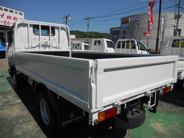 Mitsubishi Fuso Canter Guts 5