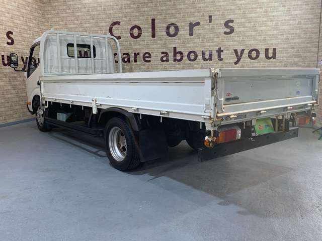 Hino Dutro 12
