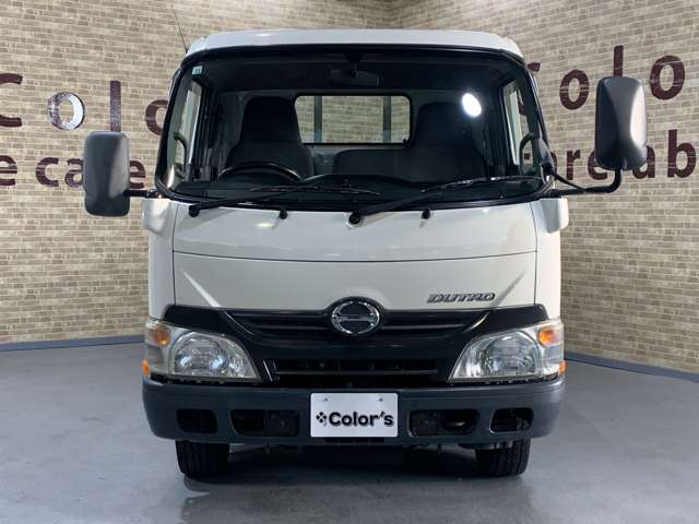 Hino Dutro 3