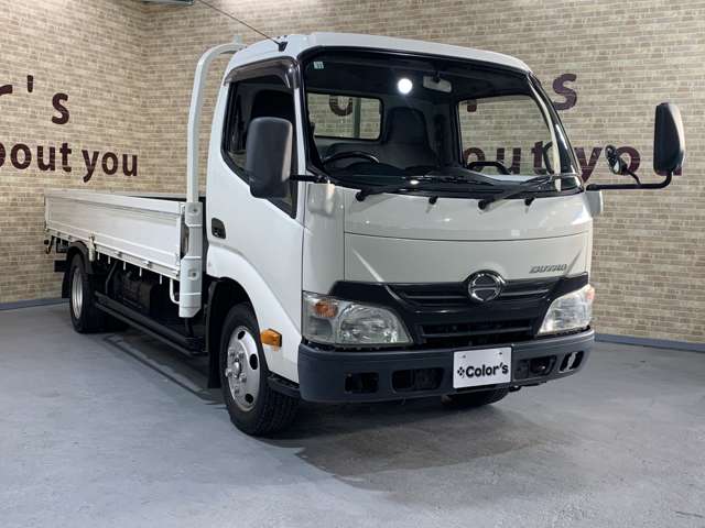 Hino Dutro 4