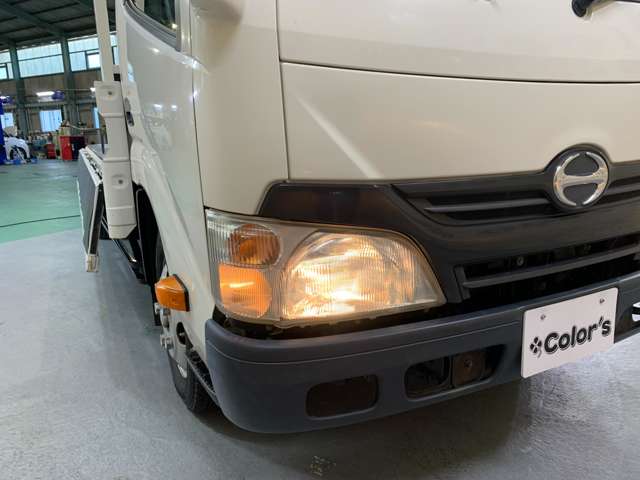 Hino Dutro 5