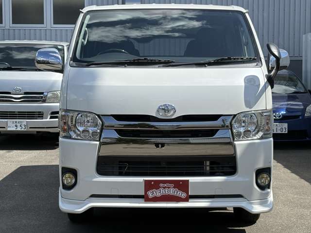 Toyota Regius Ace 9