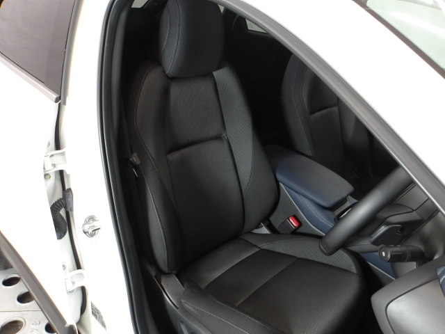 Mazda CX-30 7