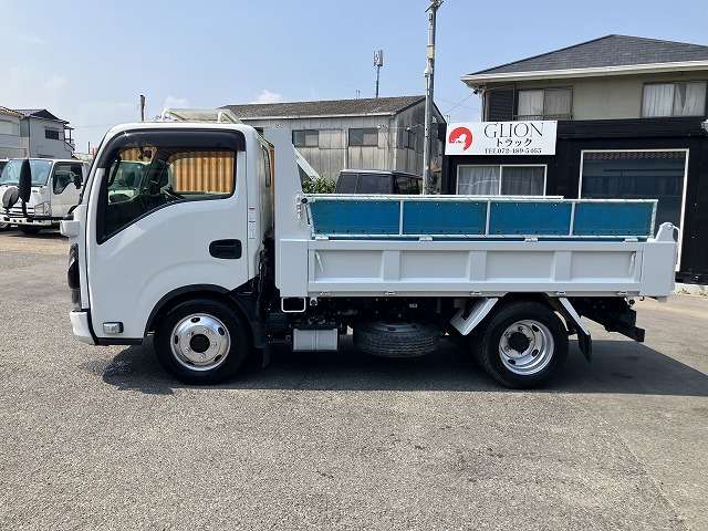 Isuzu Elf 11