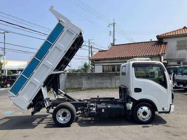 Isuzu Elf 5