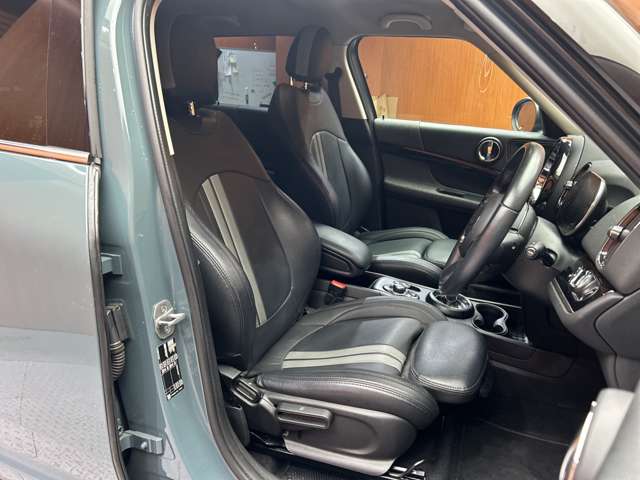 MINI Crossover 6