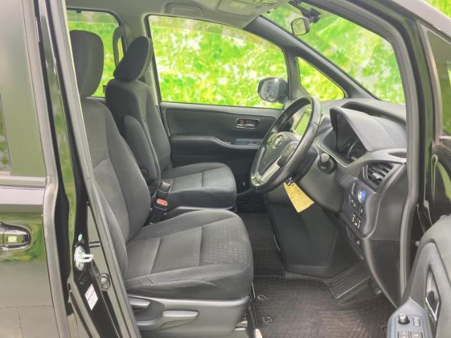 Toyota Noah 2