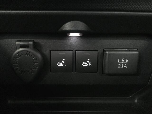 Daihatsu Rocky 11