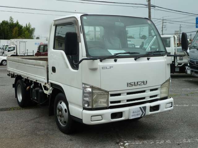 Isuzu Elf 2