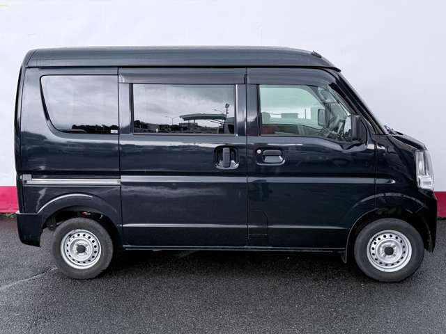 Nissan NV100 Clipper 9