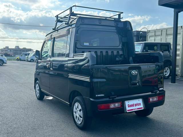 Daihatsu Hijet Deck Van 4