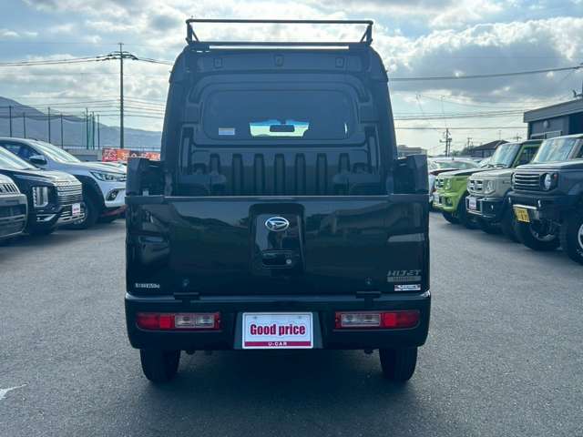 Daihatsu Hijet Deck Van 5