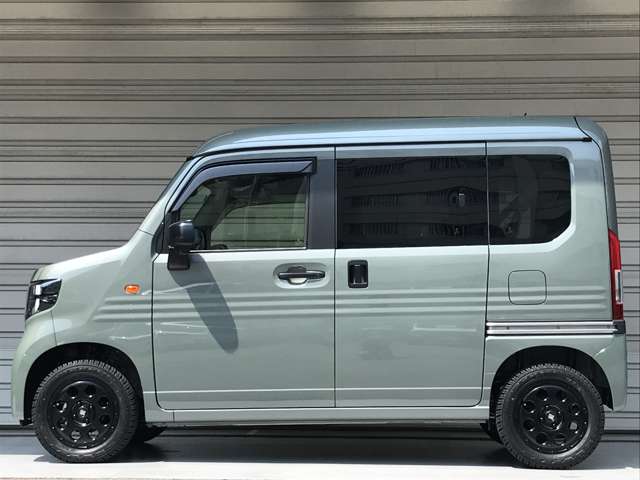 Honda N-VAN 11