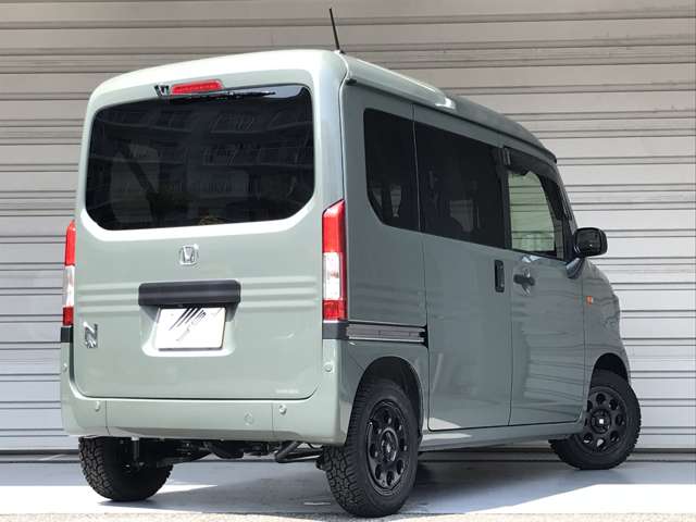 Honda N-VAN 8