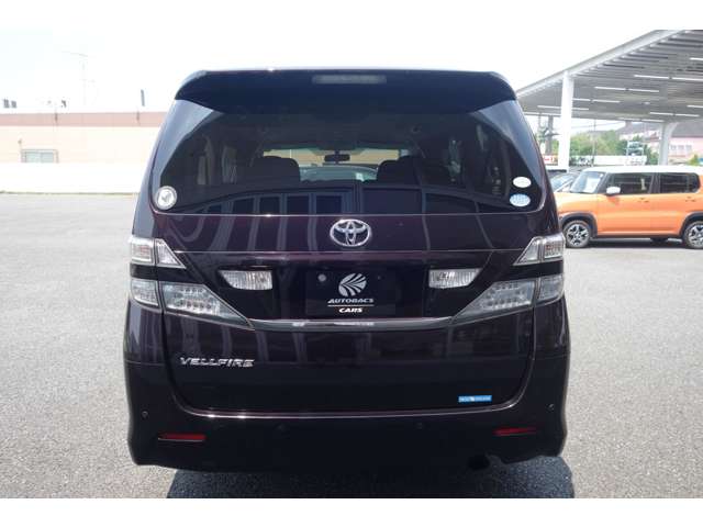 Toyota Vellfire 9