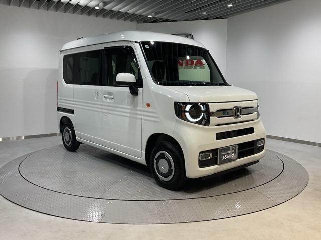 Honda N-VAN 8
