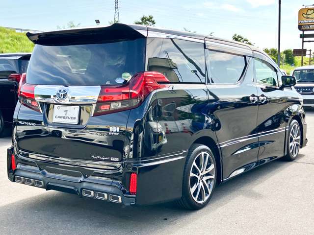 Toyota Alphard 7