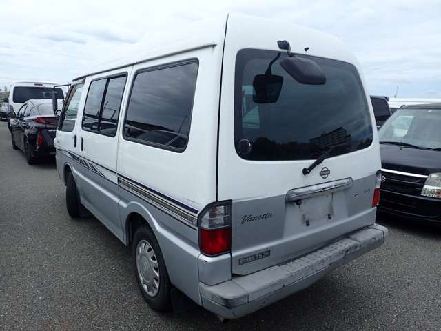 Nissan Vanette 4