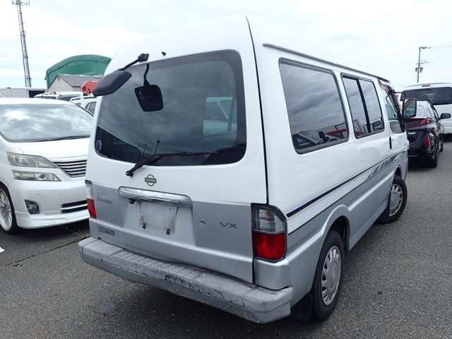 Nissan Vanette 6