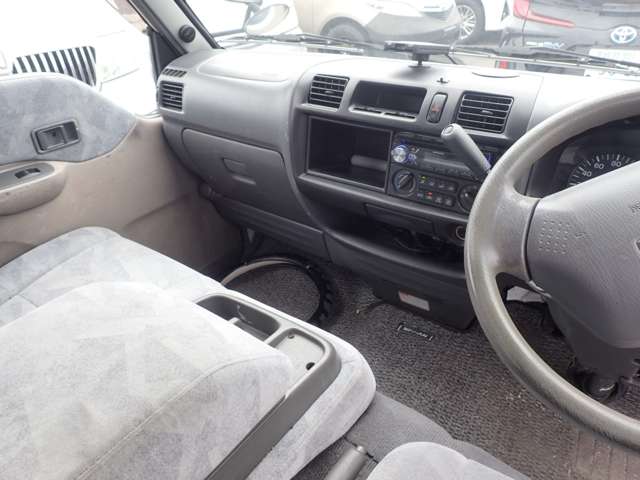 Nissan Vanette 10