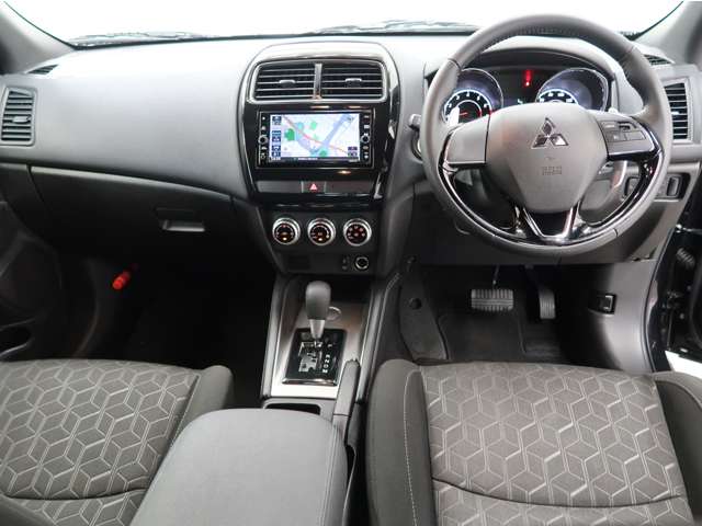 Mitsubishi RVR 5