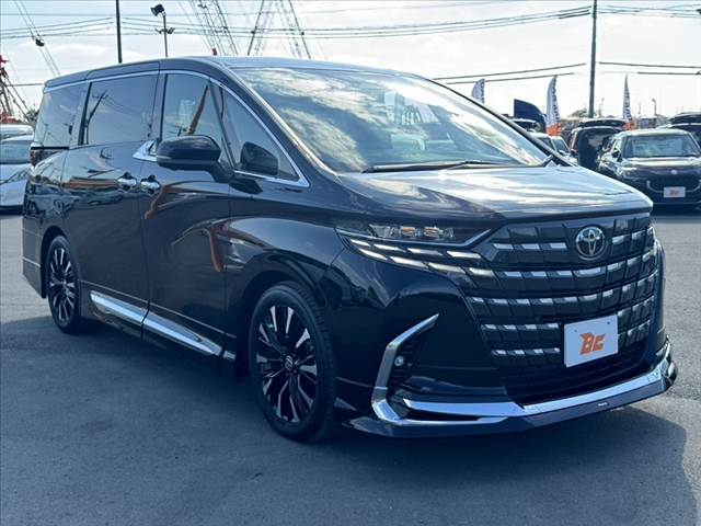 Toyota Alphard 8