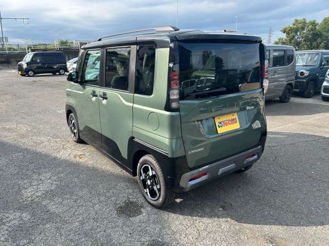 Mitsubishi Delica Mini 10
