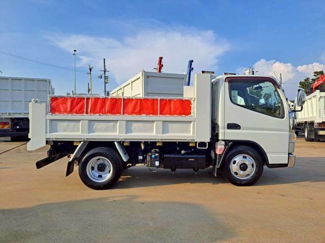 Mitsubishi Fuso Canter 4