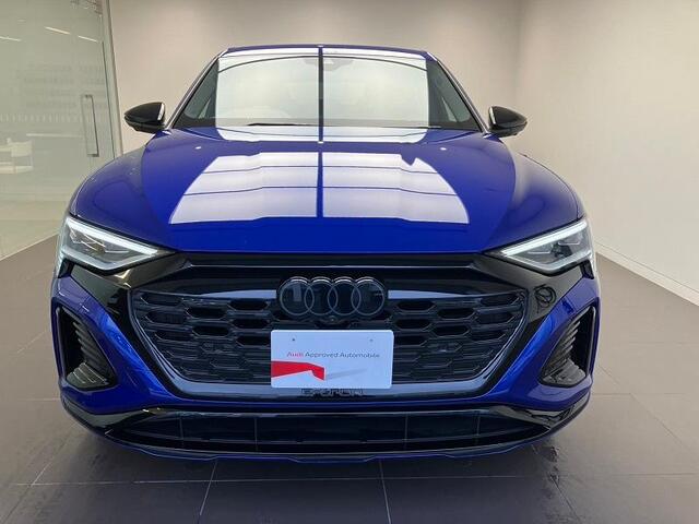 Audi Q8 Sportback e-tron 2