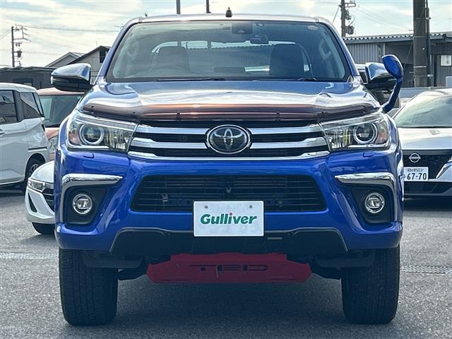 Toyota Hilux 5