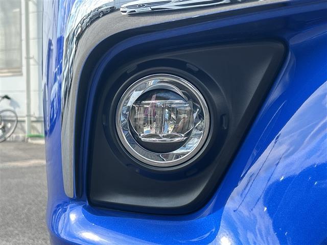 Toyota Hilux 8