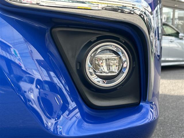 Toyota Hilux 9