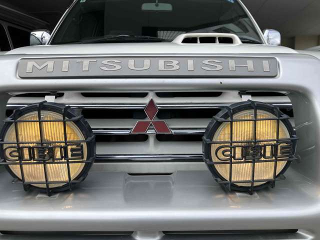 Mitsubishi Pajero 3