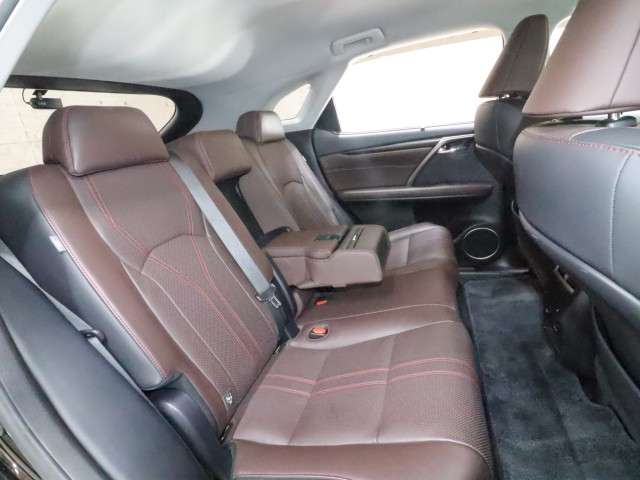 Lexus RX 6