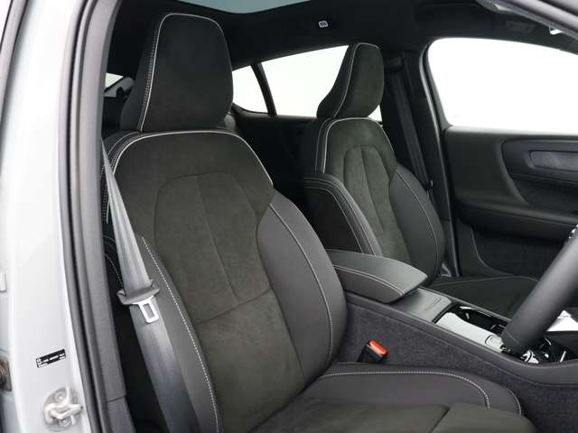 Volvo C40 6