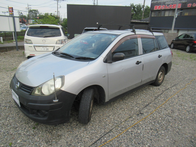 Nissan AD 3
