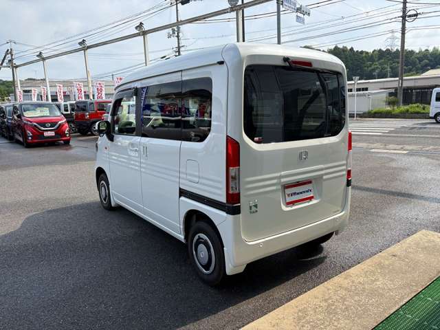 Honda N-VAN 10