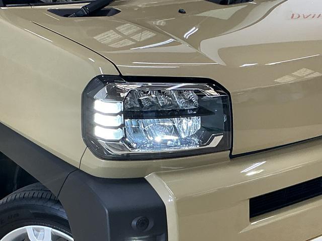 Daihatsu Taft 11