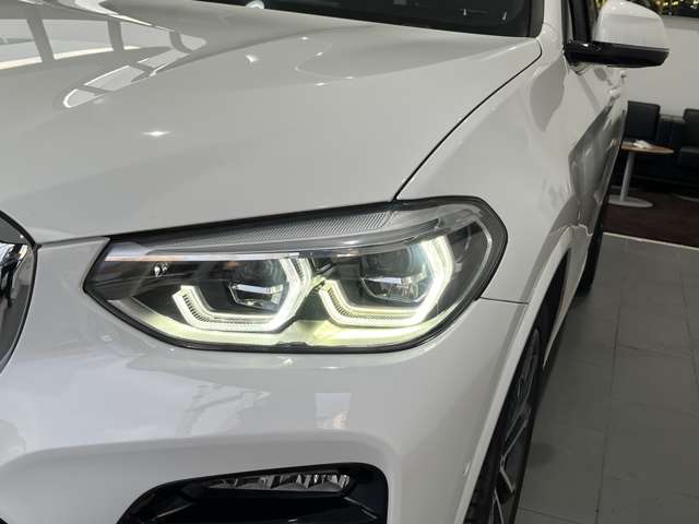 BMW X3 8