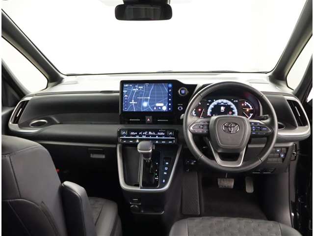 Toyota Voxy 5