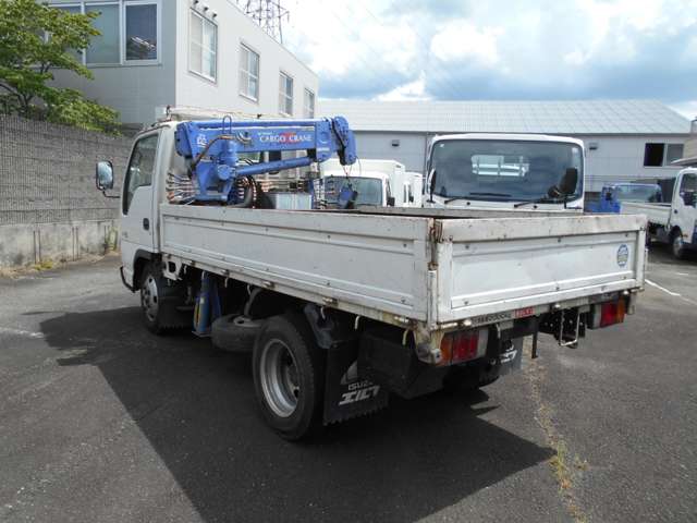 Isuzu Elf 5