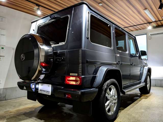 Mercedes-Benz G-Class 12