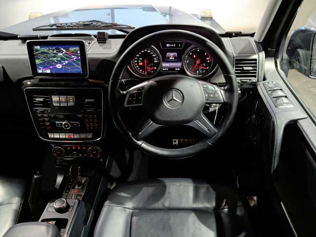 Mercedes-Benz G-Class 2
