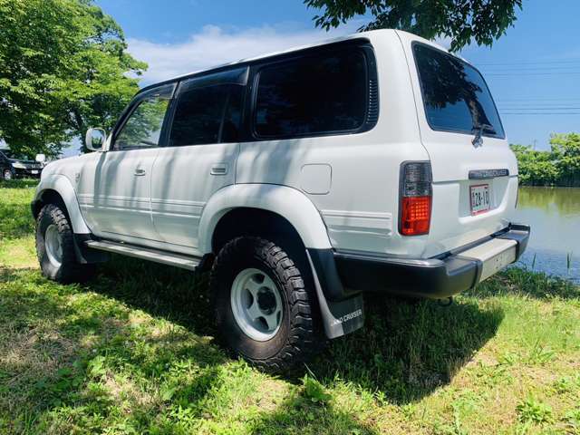 Toyota Land Cruiser 80 3