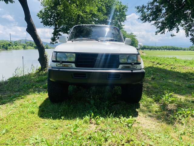 Toyota Land Cruiser 80 4