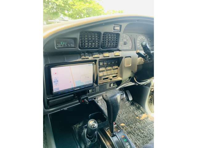 Toyota Land Cruiser 80 10