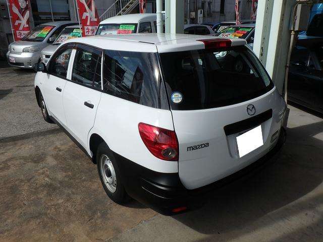 Mazda Familia Van 4