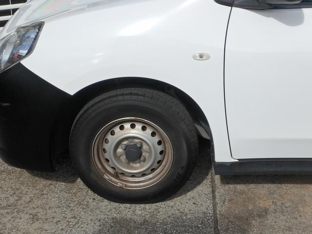 Mazda Familia Van 10