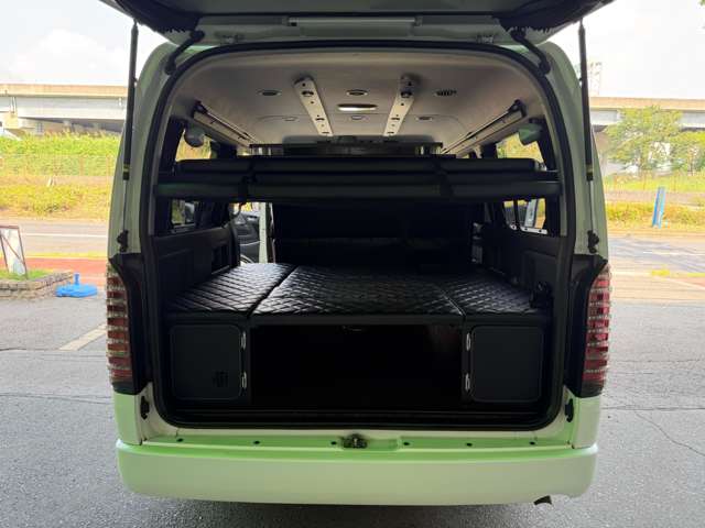 Toyota Hiace 10